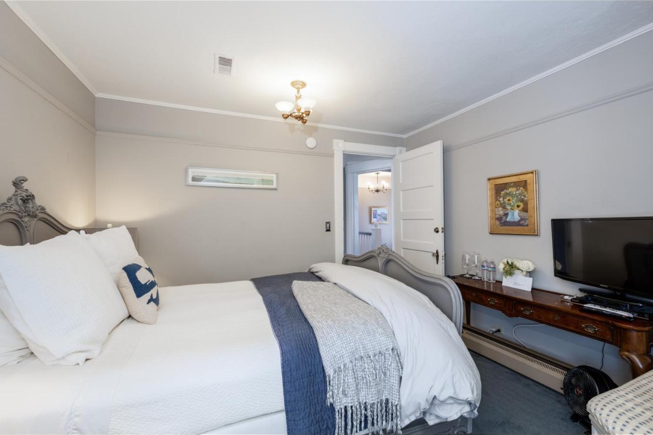 Nantucket Whale Inn, Халф Мун Бей Екстериор снимка