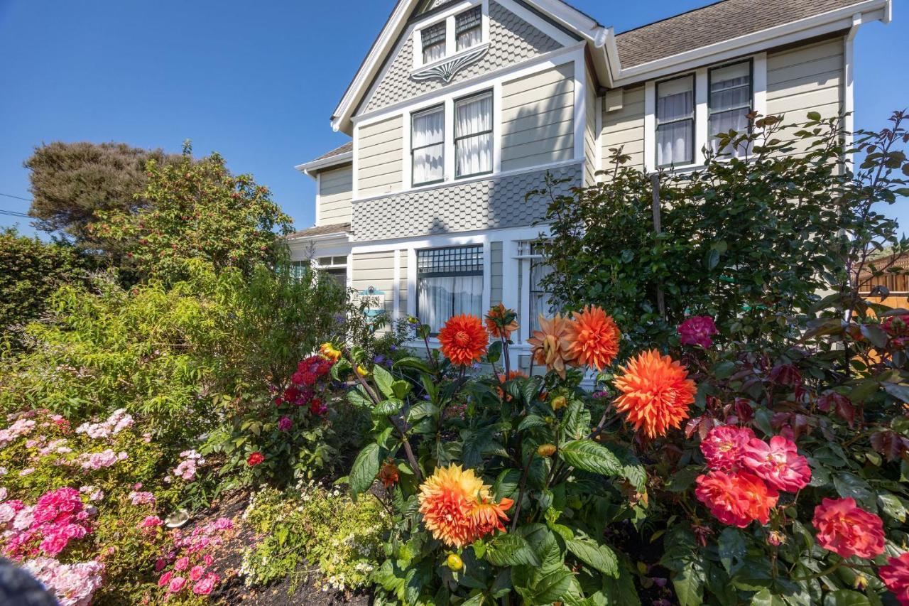 Nantucket Whale Inn, Халф Мун Бей Екстериор снимка