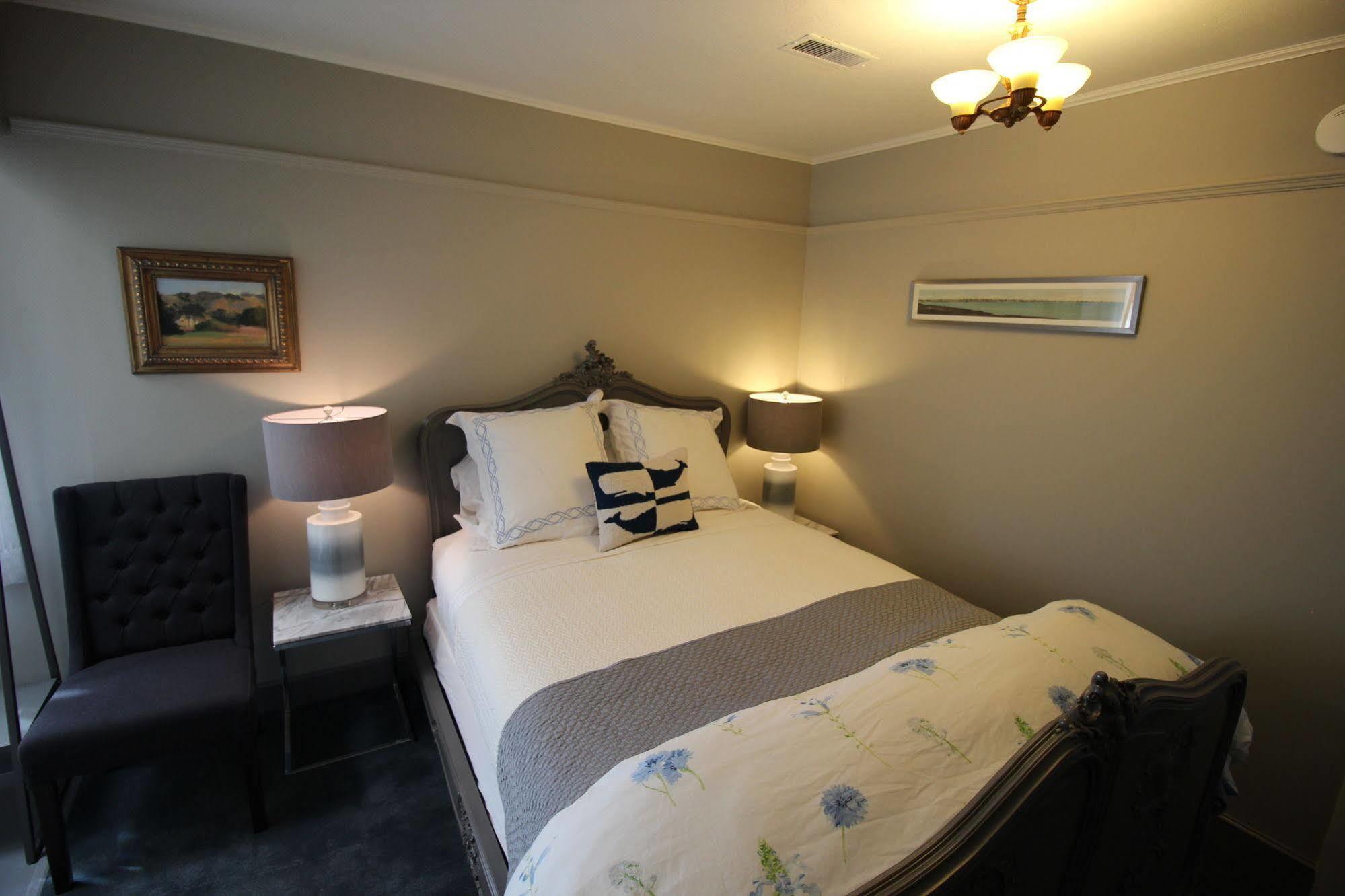 Nantucket Whale Inn, Халф Мун Бей Екстериор снимка